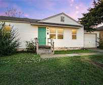 328 E Steed Dr, Midwest City, OK