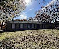 1803 Meadowlake Rd, Conway, AR