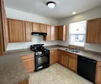 1477 Legacy Dr #2, Sycamore, IL