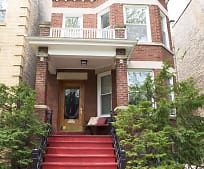 Apartments for Rent with Extra Storage in West Lakeview, Chicago, IL