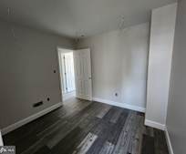 5056 Summer St, Dunlap, Philadelphia, PA