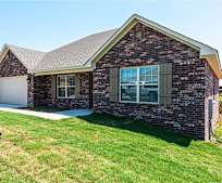 1016 Brook St, Gentry, AR