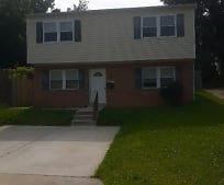 614 Opus Ave, Capitol Heights, MD