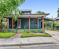 959 Schwan Ct, Biloxi, MS
