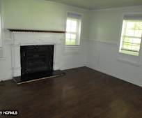 1565 NC-24, Newport, NC