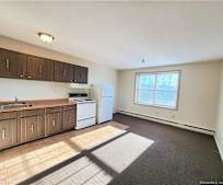 1660 E Main St, Wolcott, CT