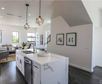 1301 Tamarind Ave, 90028, CA