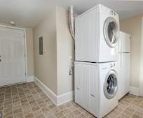 329 S Raleigh St #A, Downtown Martinsburg, Martinsburg, WV