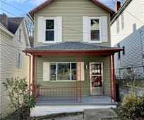 522 Washington St, Jeannette, PA