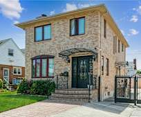 73-24 182nd St, Fresh Meadows, NY