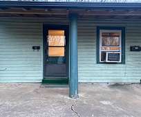 410 E Huntsville Rd #B, Fayetteville, AR