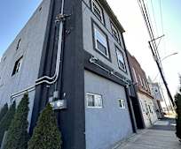 669 N Main St #1, 18640, PA