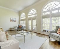 4005 Mansion Dr NW, 20007, DC