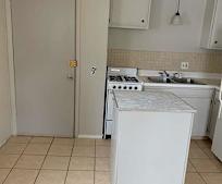 418 Greenwood St, 49849, MI