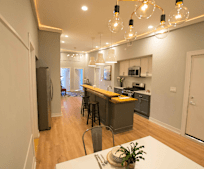 Apartments Under 700 In Chicago Il Apartmentguide Com