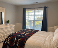 210 Landreth Ct, Durham, NC