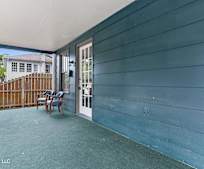 959 Schwan Ct, Biloxi, MS