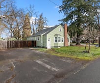 136 Willamette Ave, 97504, OR