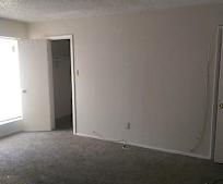 5767 Easthampton Dr, Kingwood, TX