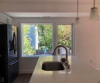 30 Bay St #SF, 02139, MA