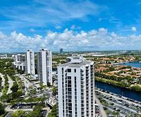 20281 E Country Club Dr #2405, Biscayne Yacht and Country Club, Aventura, FL