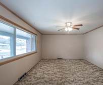 1107 N Wood Ave, Wichita, KS