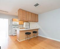 1100 Vine St #709, Middle City East, PA