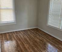 322 E Alma St, Lamar University, TX