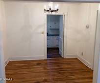 129 N Library St, Willow Street, Greenville, NC