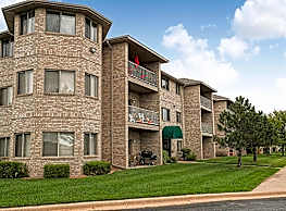 East Hampton Estates Apartments Wichita Ks 67226