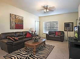 The Links At Cadron Valley Apartments - Conway, AR 72034