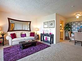 Bridge Hollow Point South Apartments Austin Tx 78741