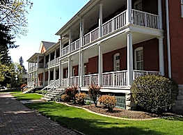 The Randolph Arms Apartments Spokane Wa 99224