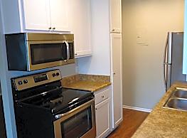 Newport Bay Terrace Apartments Newport Beach Ca 92660