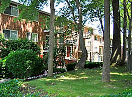 Rosetree Crossing Gayley Park Woodview Apartments Media