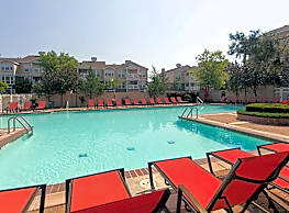 Steeplechase On Maple Apartments Omaha Ne 68116