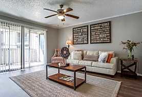98fifty Apartments Dallas Tx 75243