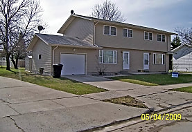 IMM Apartments - Grand Forks, ND 58201