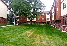 Broadview Apts Apartments - Greeley, CO 80634