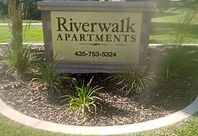 apartments riverwalk logan