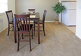 Lakeside Pointe At Nora Apartments