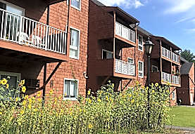 Pet Friendly Hotels In Claremont Nh Bringfido