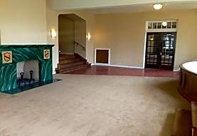The Drake Apartments Indianapolis In 46208