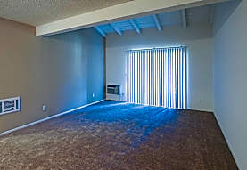 Canyon Woods Apartments - Lake Forest, CA 92630
