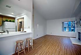 Woodside Village Apartments Ventura Ca 93004