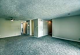 The Inverness Apartments - La Vista, NE 68128