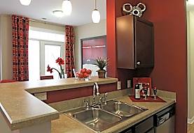 The Waverley Apartments Indianapolis In 46202