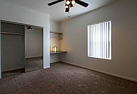The Seasons Apartments Tucson Az 85719