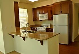 The Arroyo at Baker Ranch Apartments - Lake Forest, CA 92630