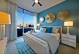 Brady Apartments Dallas Tx 75201